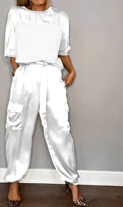 TRAJE SATÉN CARLA